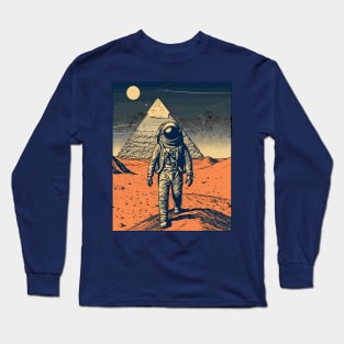 Vintage Retro Astronaut in Alien World Space Pyramid Illustration Long Sleeve T-Shirt